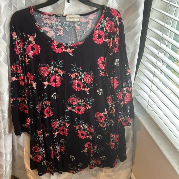 None Tops - Long sleeve floral shirt